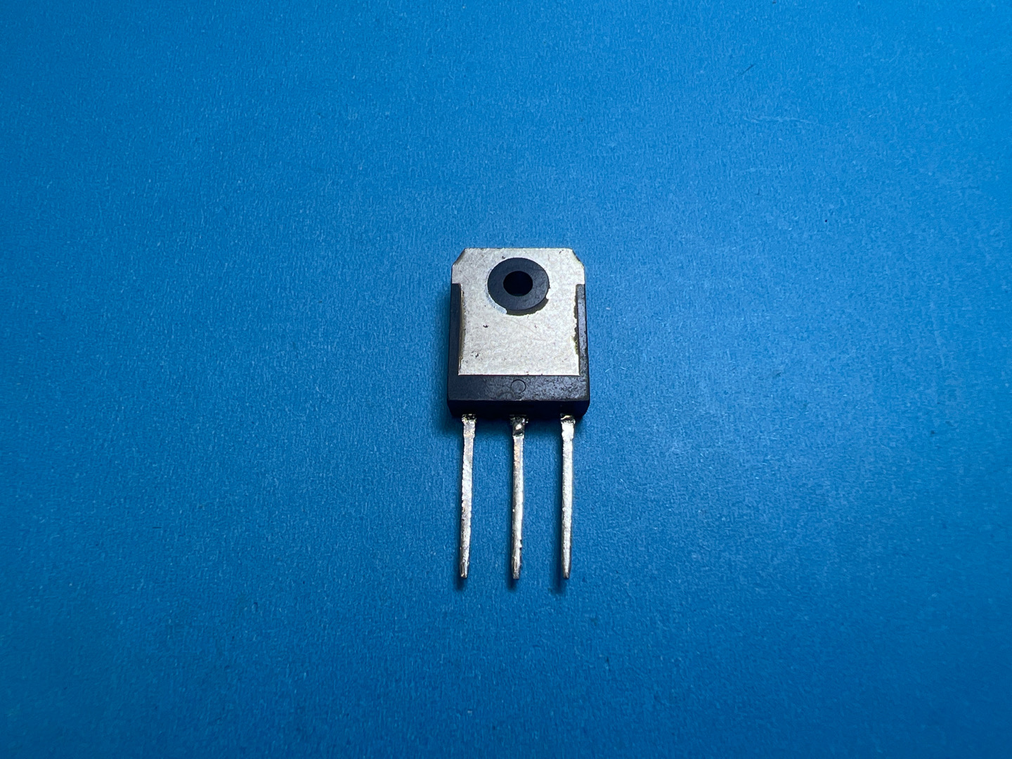 2SK1518