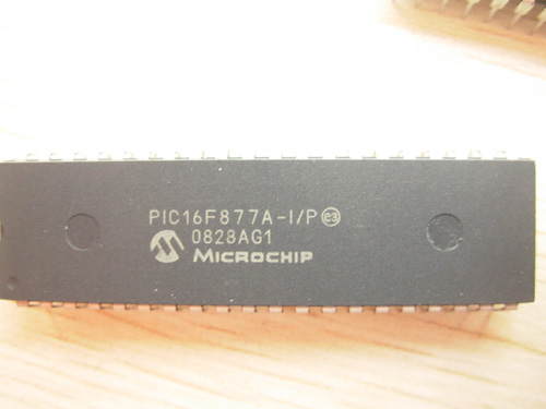 PIC16F877A-I/P
