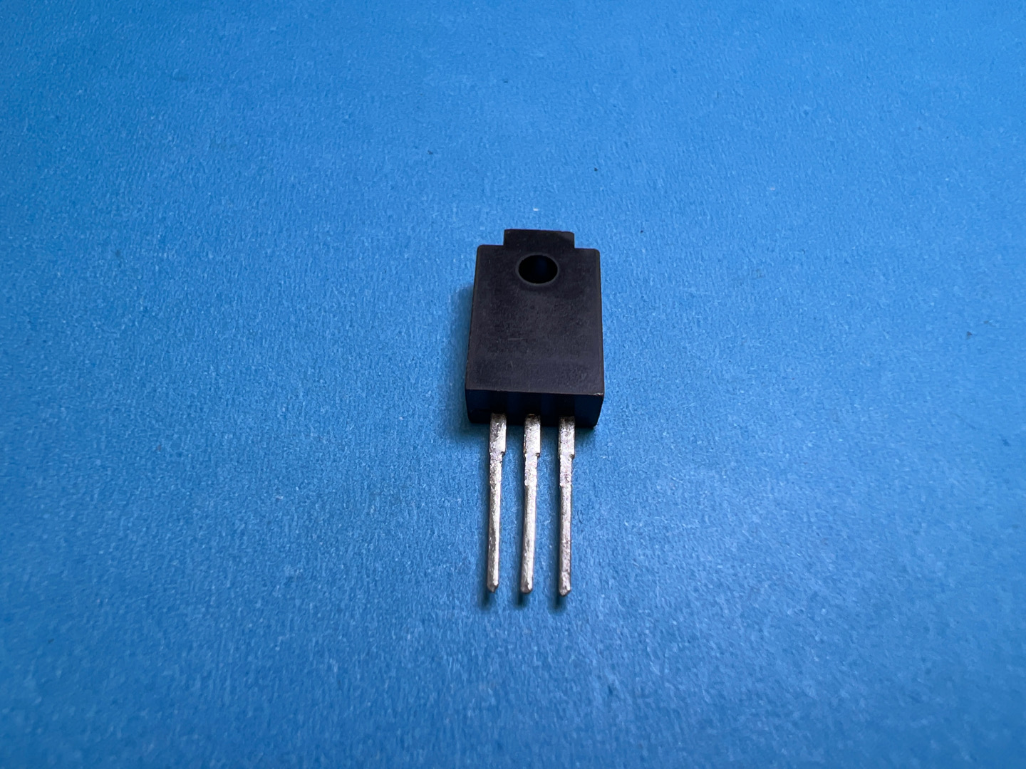 ESAC33M-02N