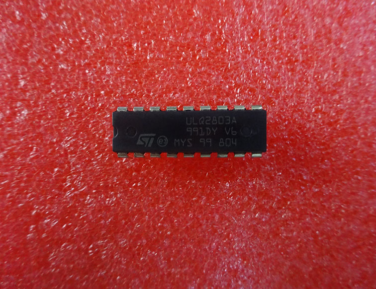ULQ2803A