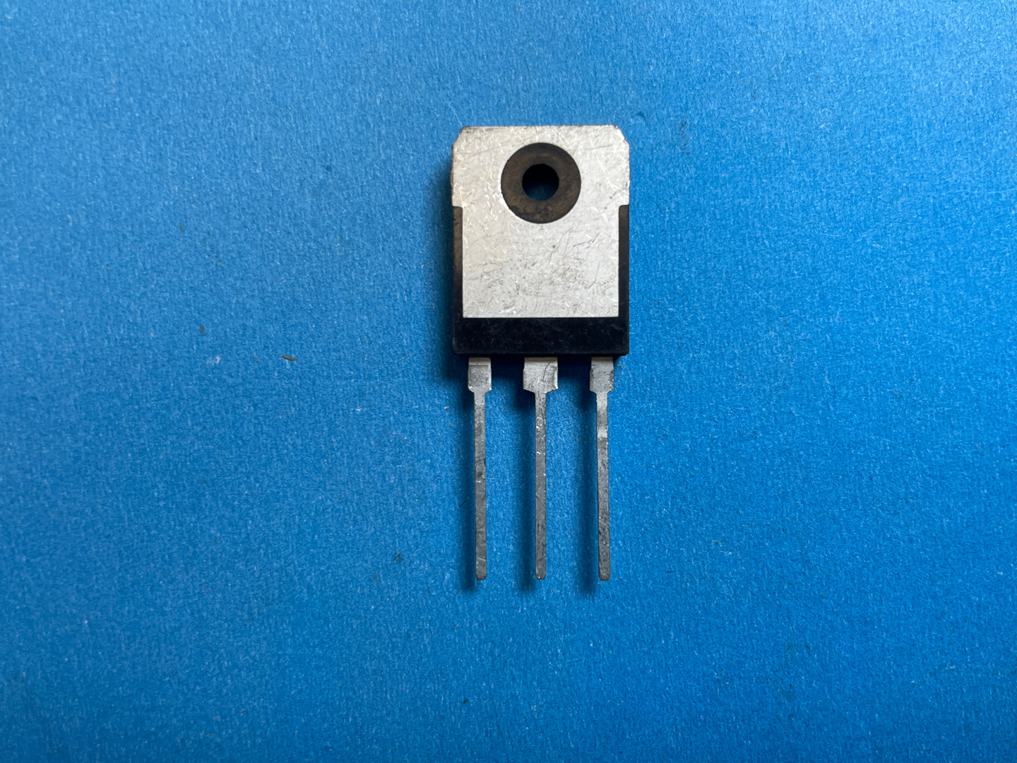 IXTQ36N30P