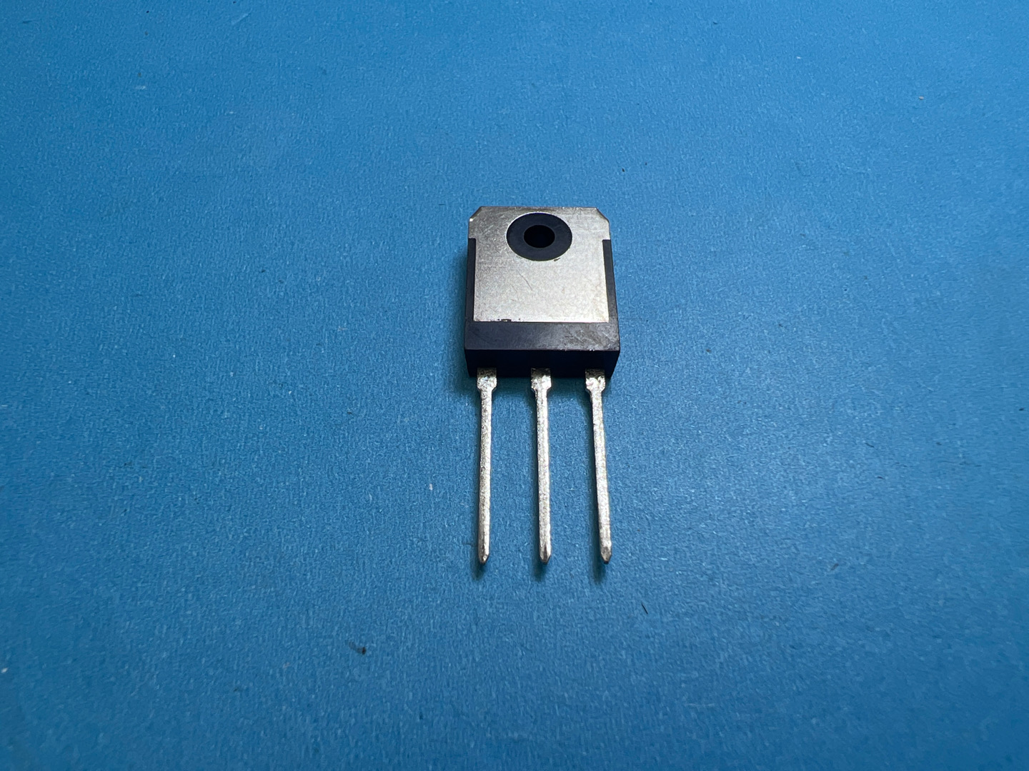 2SK2968