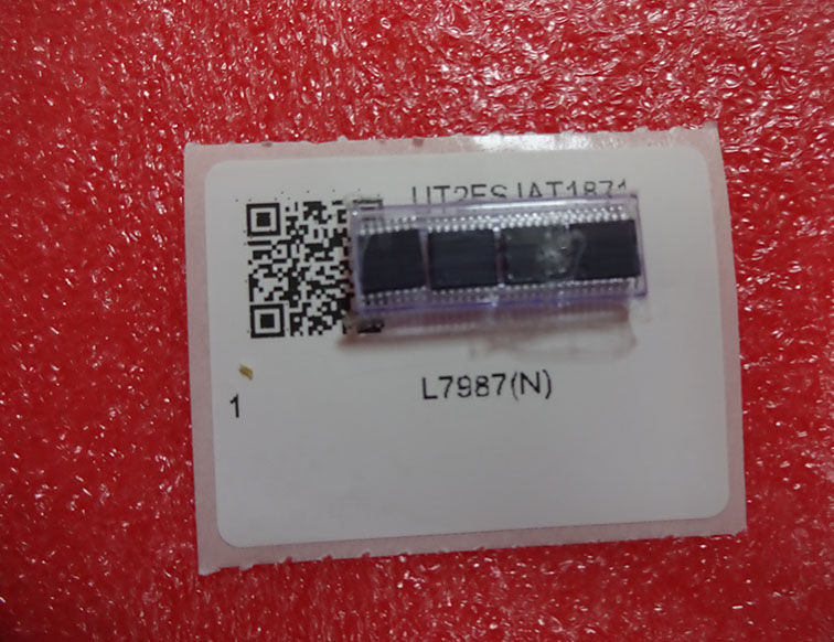 L7987