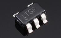 LT1761ES5-3.3
