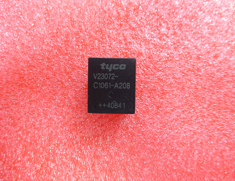 V23072-C1061-A208