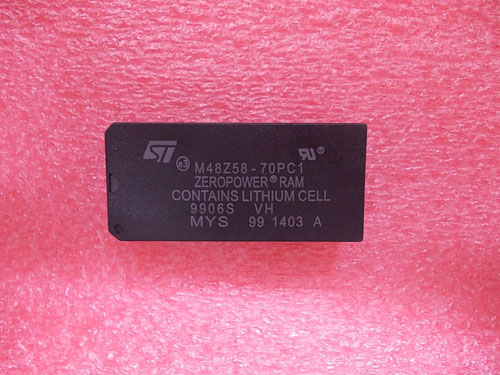 M48Z58-70PC1
