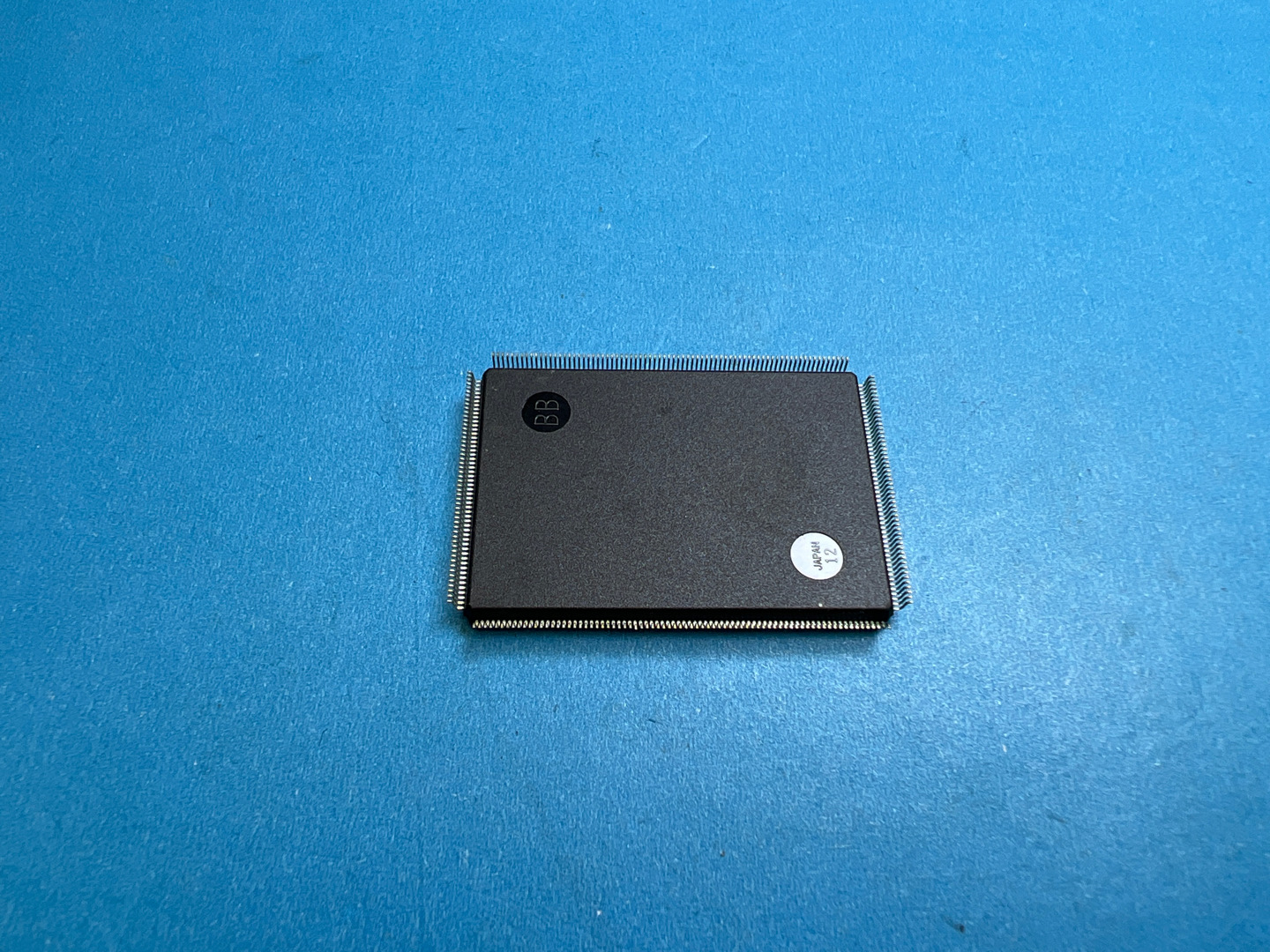 64F7055F40V