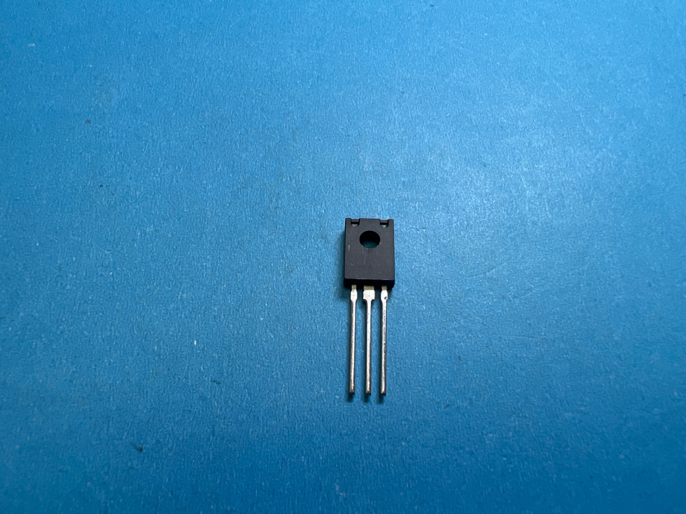 2SC4137