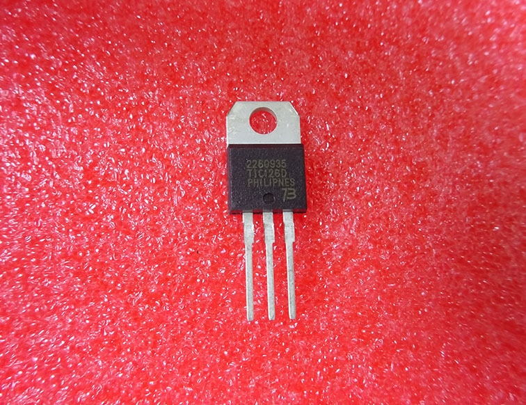 TIC126D