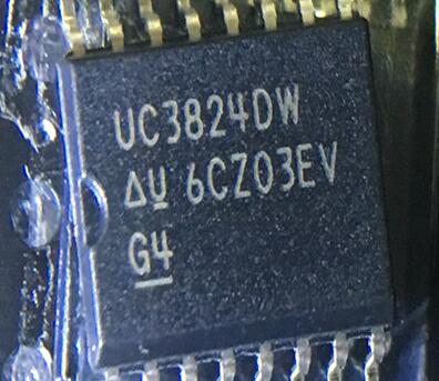 UC3824DW