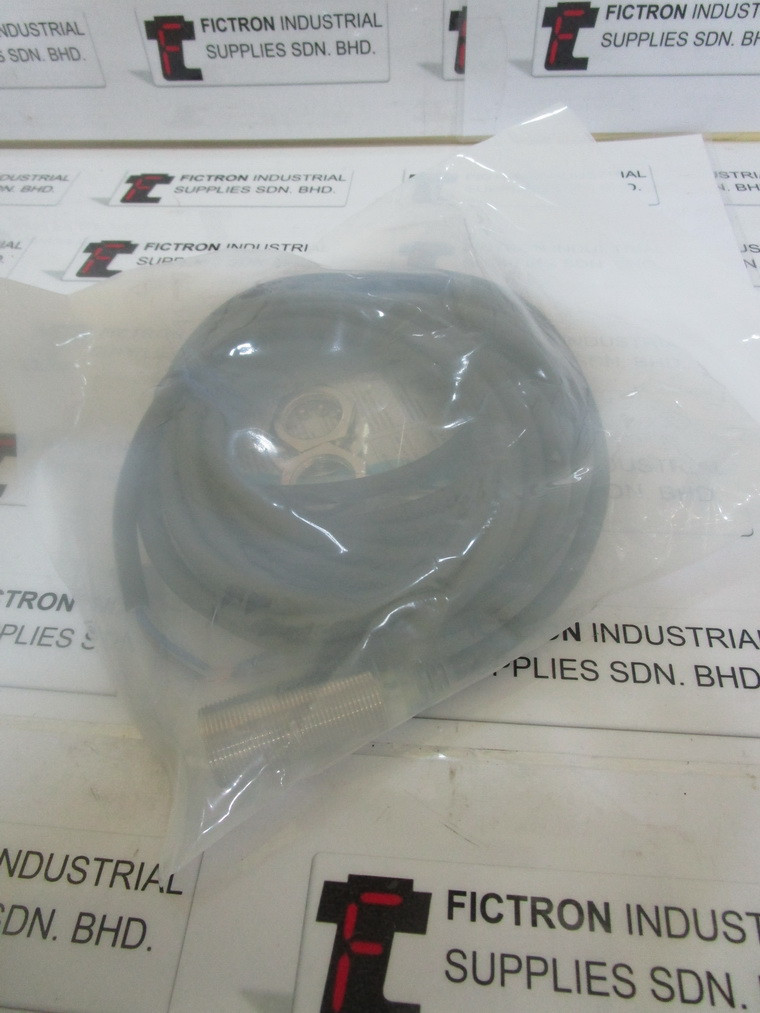 E2E-X5Y1 E2EX5Y1 OMRON Proximity Sensor Supply Malaysia Singapore Indonesia USA Thailand