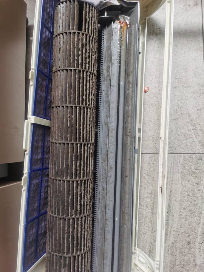 Aircon Service At Bukit Timah 