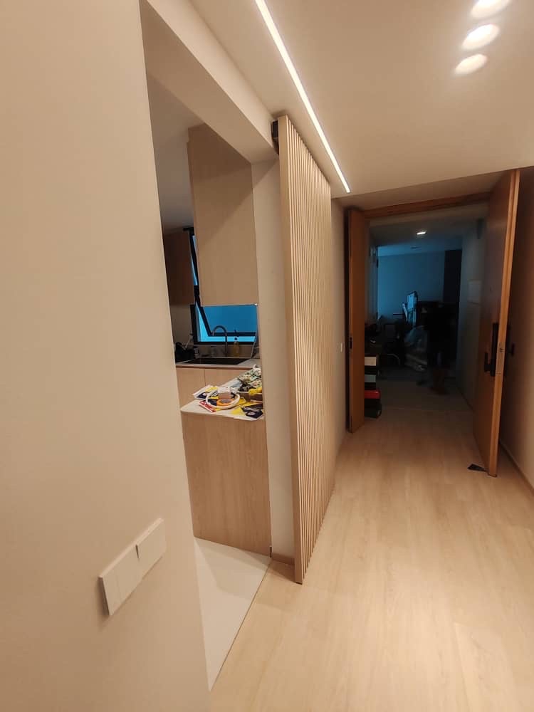 Flutter Panel Door with Invisible Sliding Track