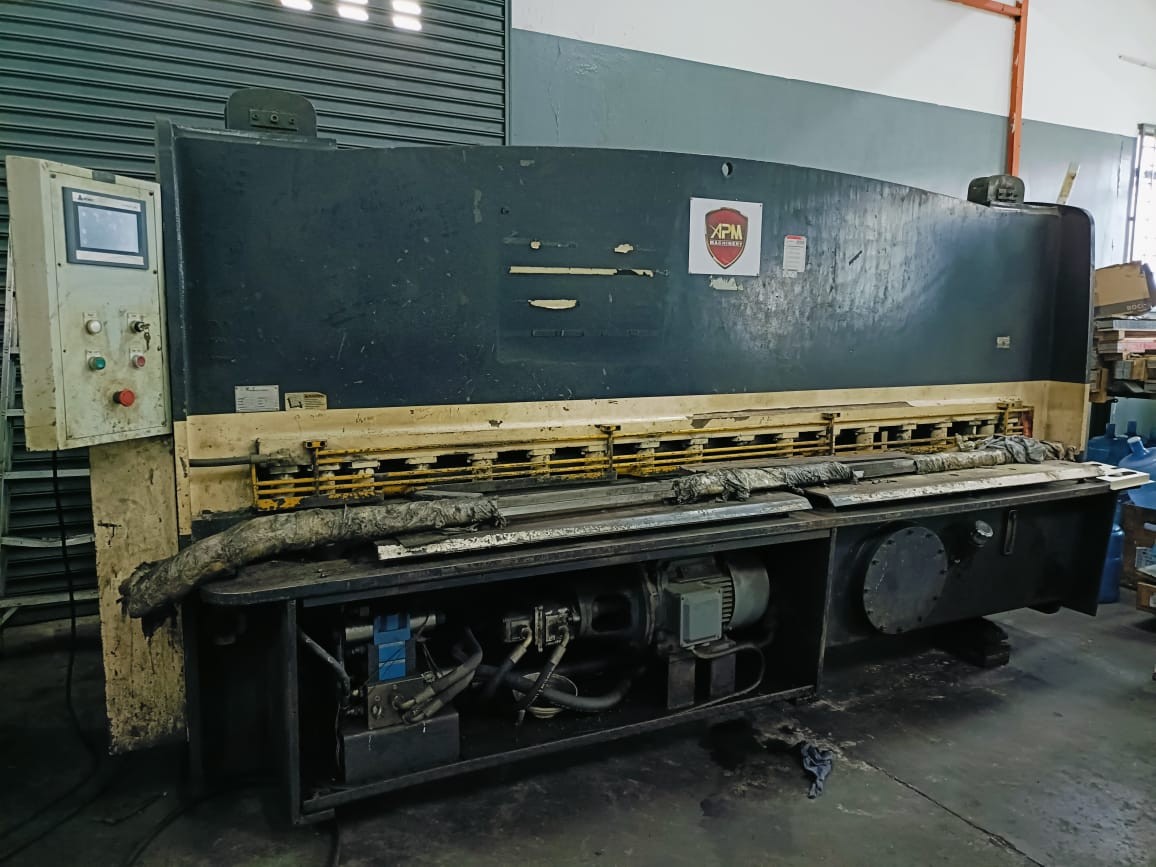 Used Hydraulic Shearing Machine