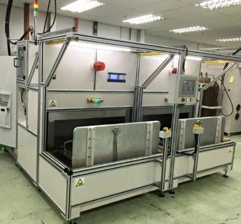 Double Chamber Helium Leak Detection System