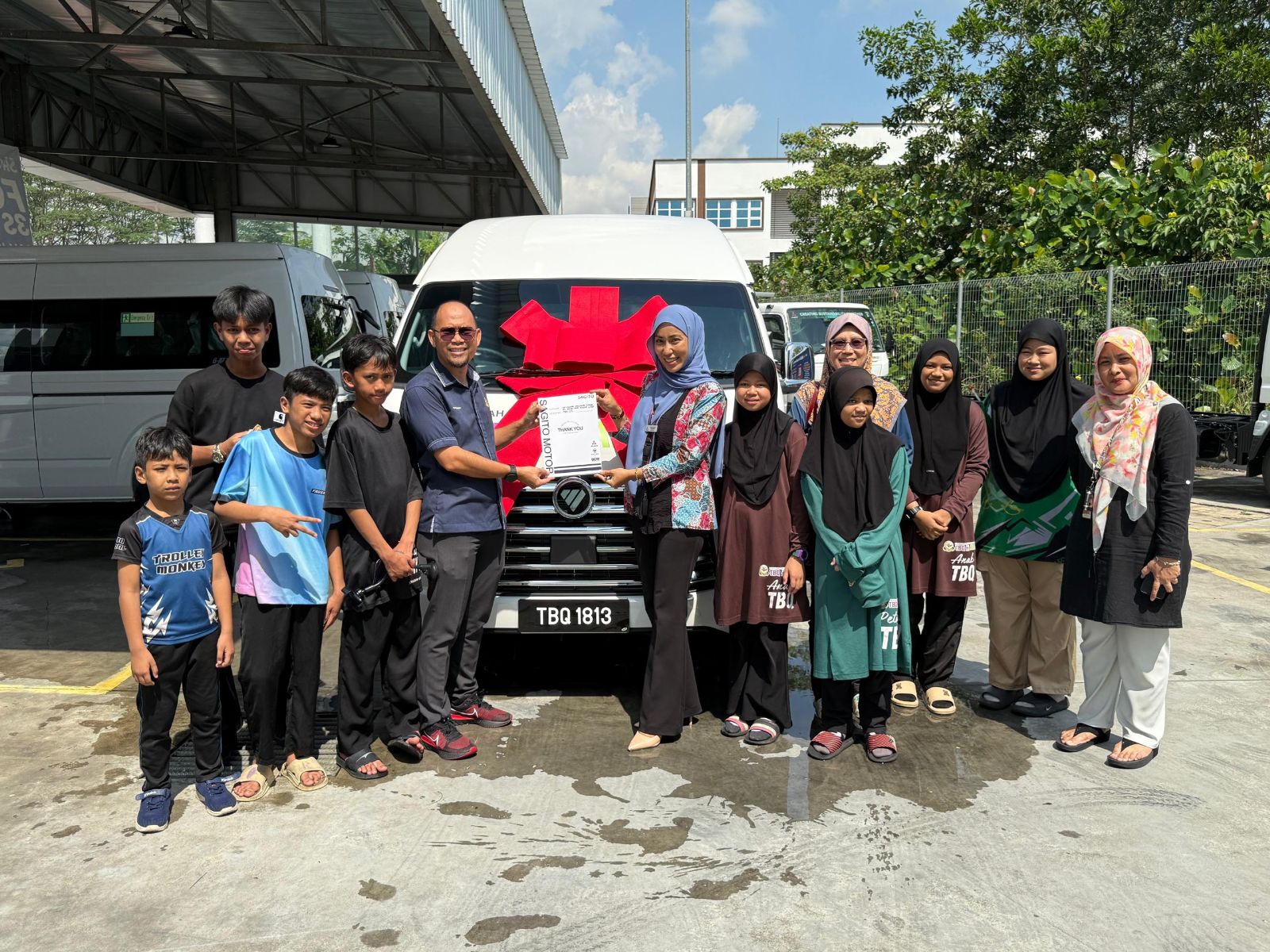 THANK YOU Pertubuhan Kebajikan TBQ Amal (Foton View CS2)