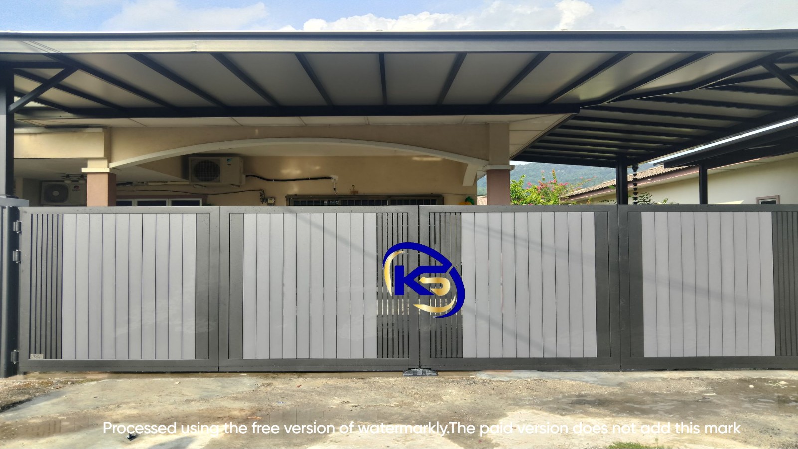 Trackless Folding Gate (PC) Jalan Jati,Taman Melayu Jaya, Kampar,Perak