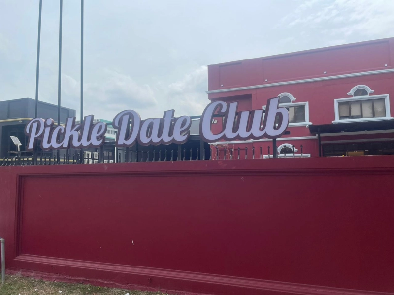 Kami dengan bangganya mengumumkan penyerahan sistem yang berjaya di Pickle Date Club. Proses pemasangan dan ujian telah berjalan lancar, dan pelanggan kini dilengkapi sepenuhnya dengan sistem audio berprestasi tinggi yang disesuaikan untuk lokasi mereka.