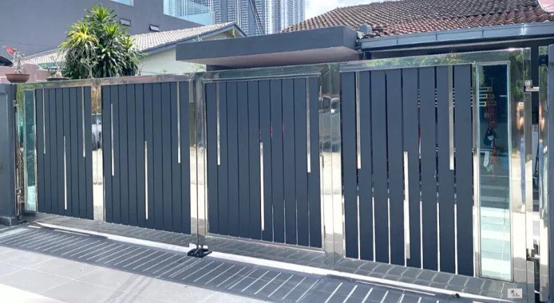 Does Stainless Steel Gate rust?