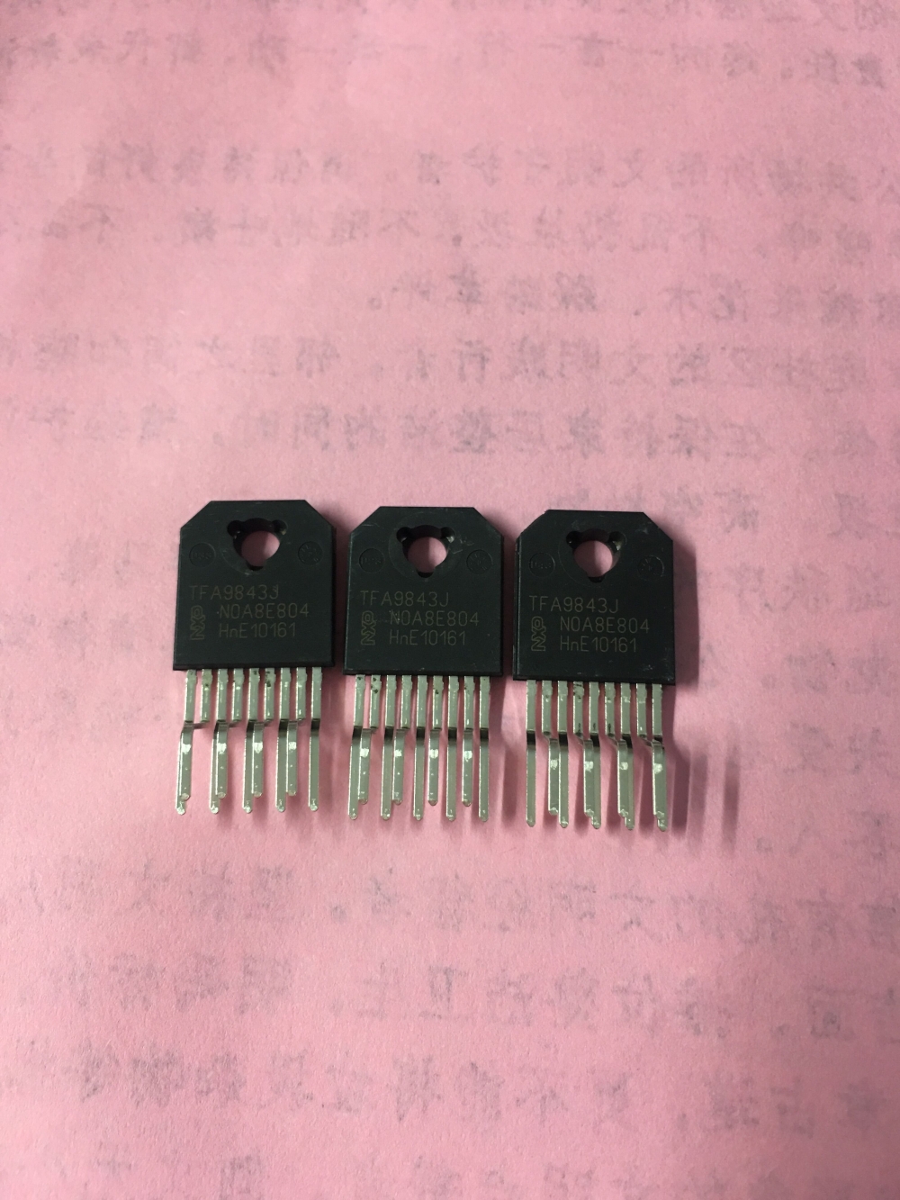 TFA9843J