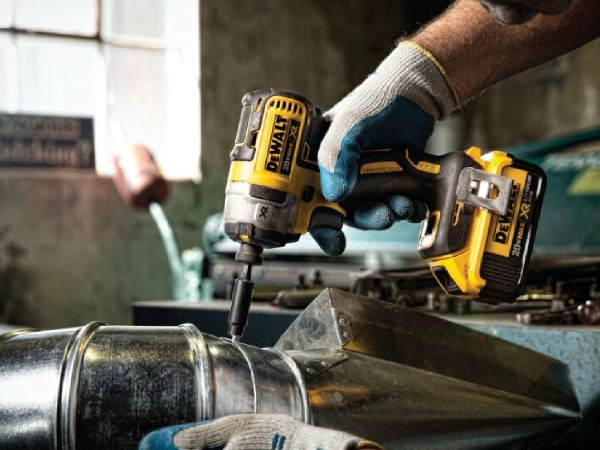 Corded vs. Cordless Power Tools: Which is Better for Malaysia’s Worksites?