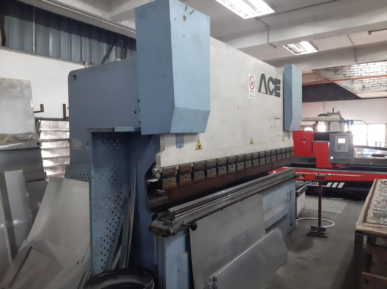 Used CNC Press Brake – 3 Meters, 100 Ton