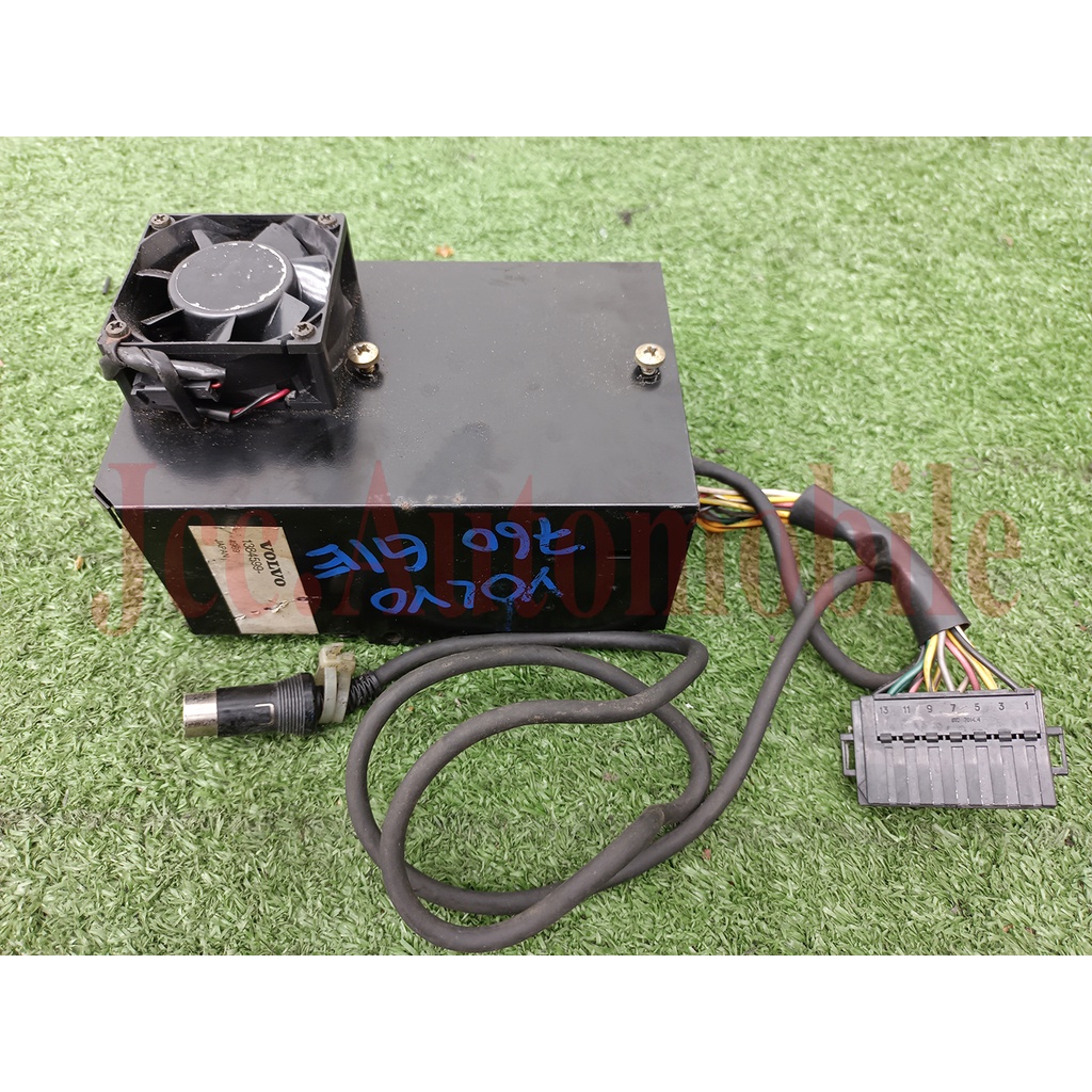 VOLVO 760 (GLE) AMPLIFIER (HA-7145) [D-4-3]
