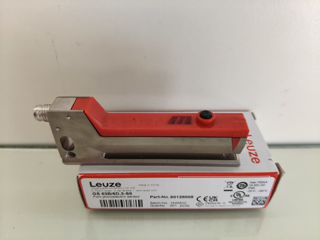 Leuze GS 63B/6D.3-S8 Fork Photoelectric Sensor Malaysia