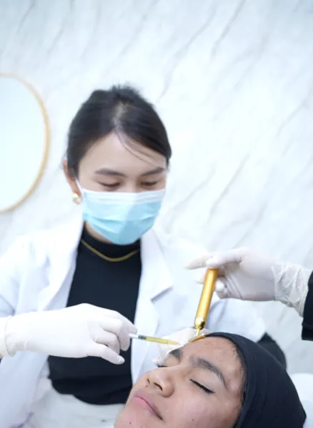 PRP (Platelet-Rich Plasma)
