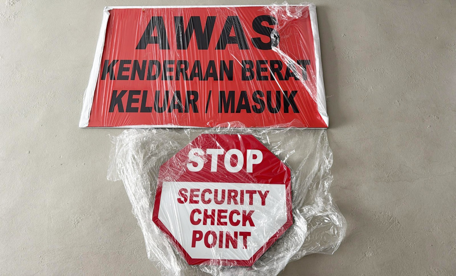 ACP Awas & Stop Sign