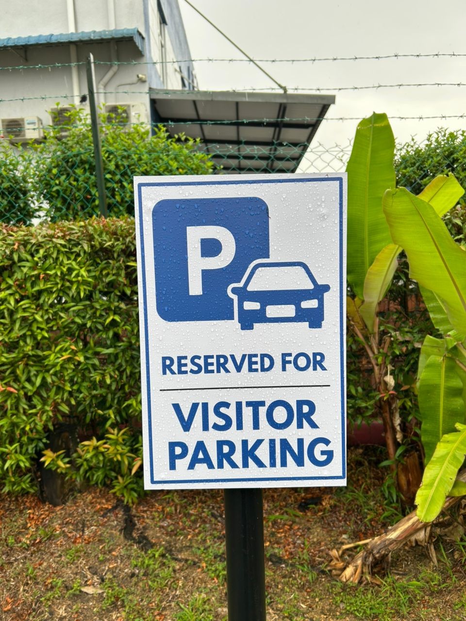 Visitor Parking Sign with Hollow Stand