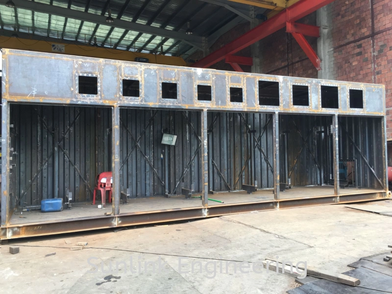 Key Considerations When Fabricating Steel Skids and Enclosures