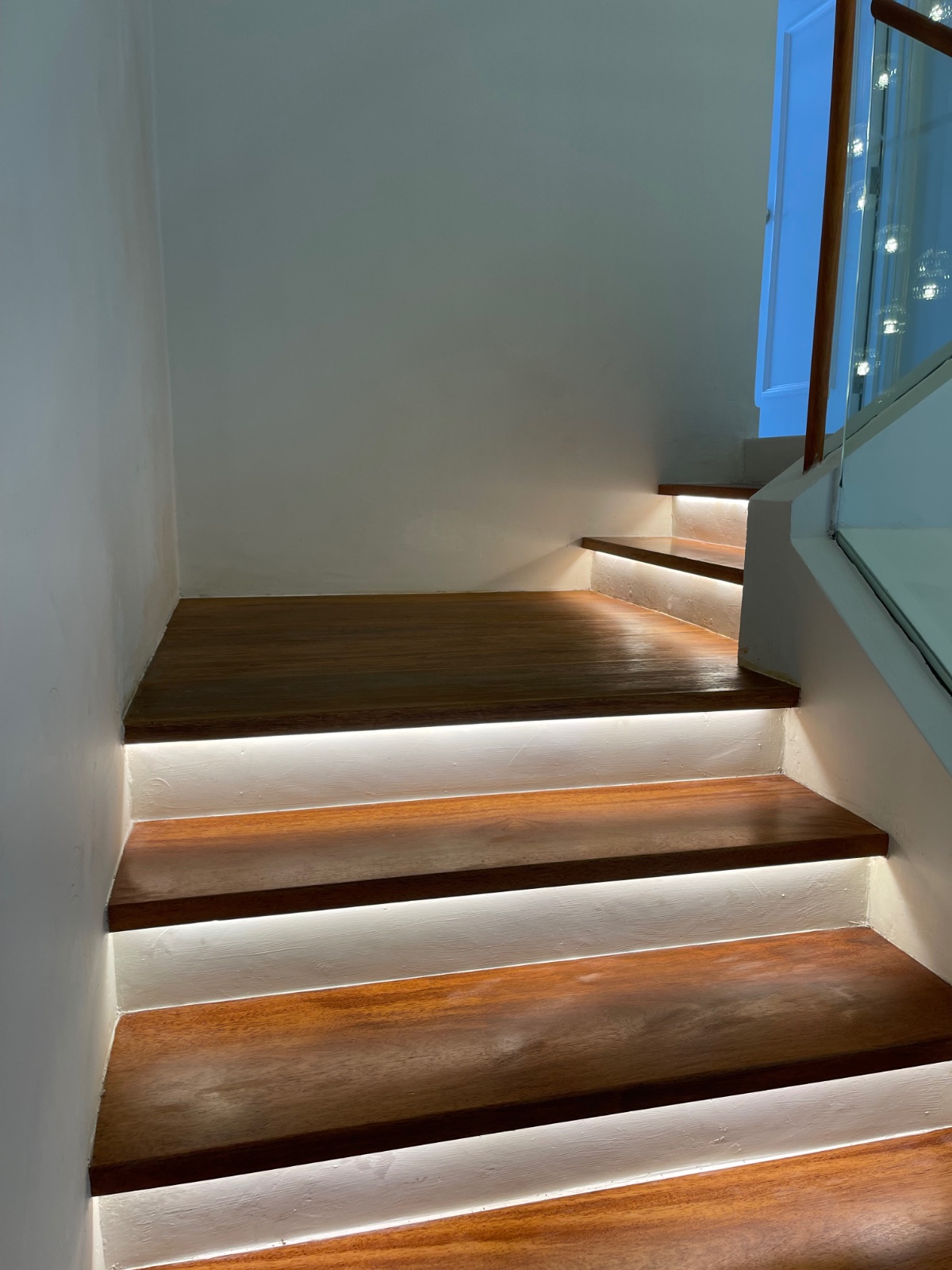 Project Danga Sutera (Merbau Flooring & Merbau Staircase)