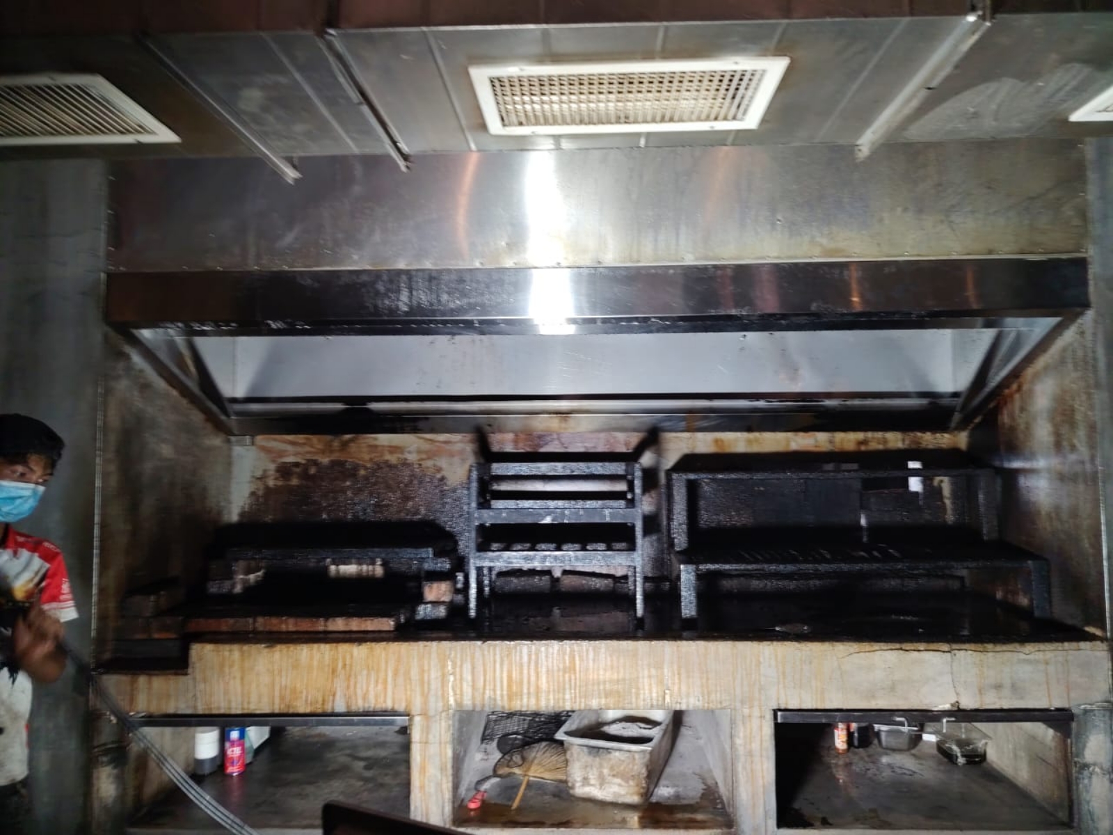 Prime wood Restaurant - Georgetown - To chemical cleaning for kitchen exhaust system