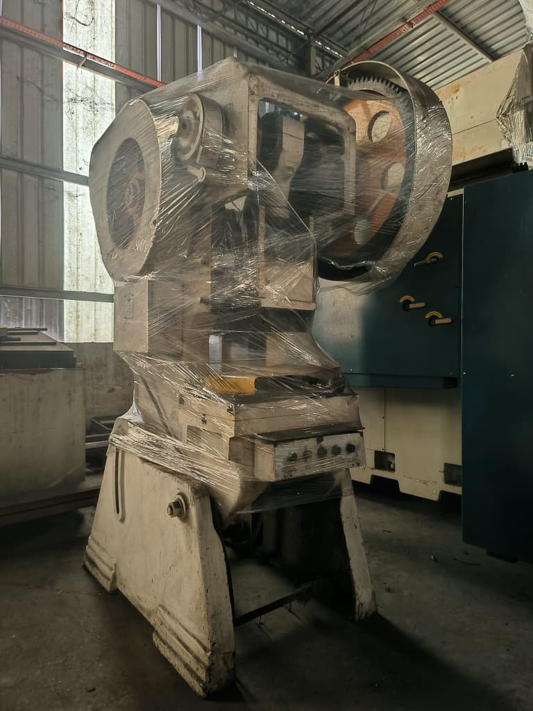25T C-frame Flywheel-type Stamping Press