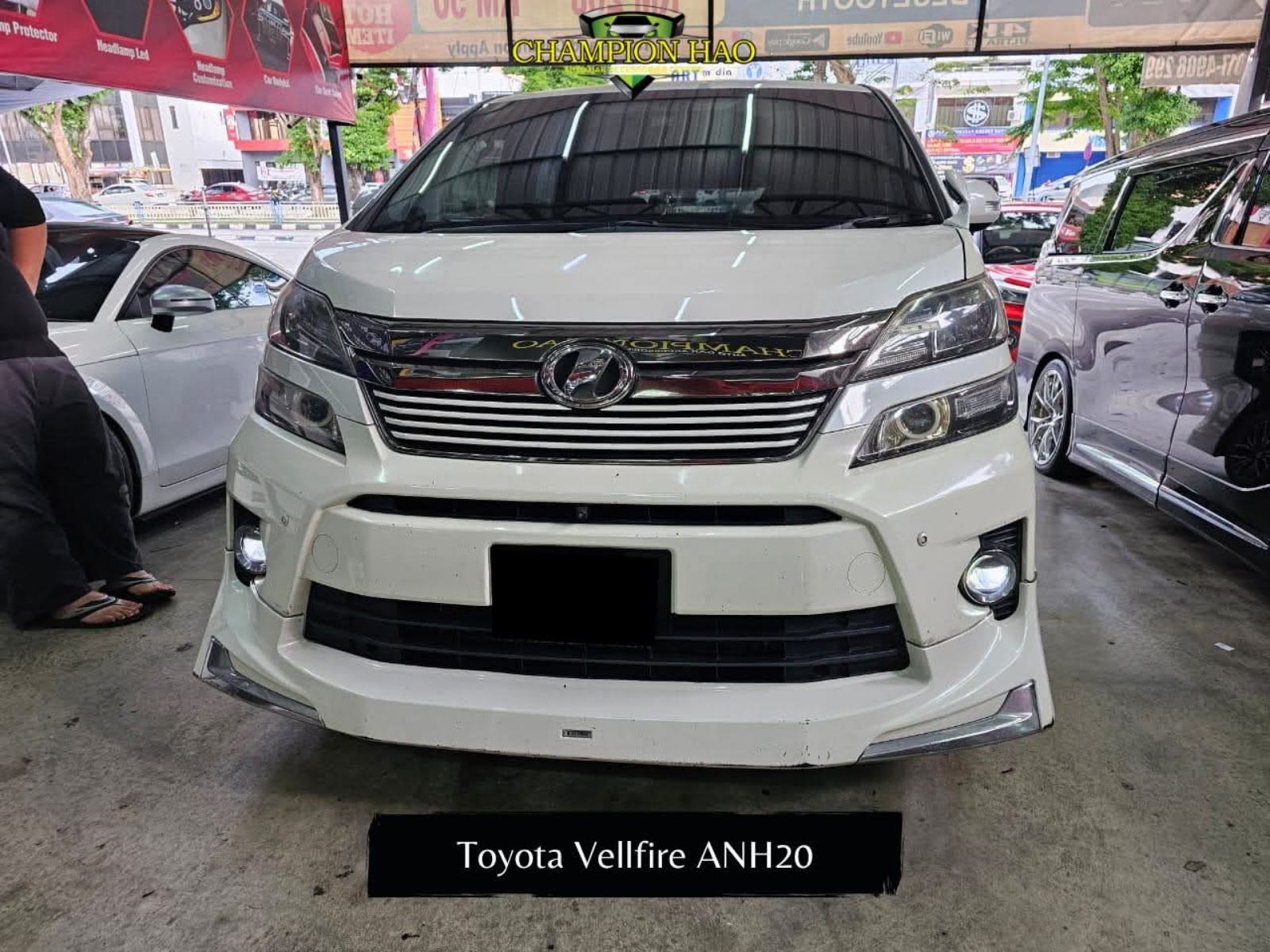 VELLFIRE ANH20 12-14 MODELLISTA