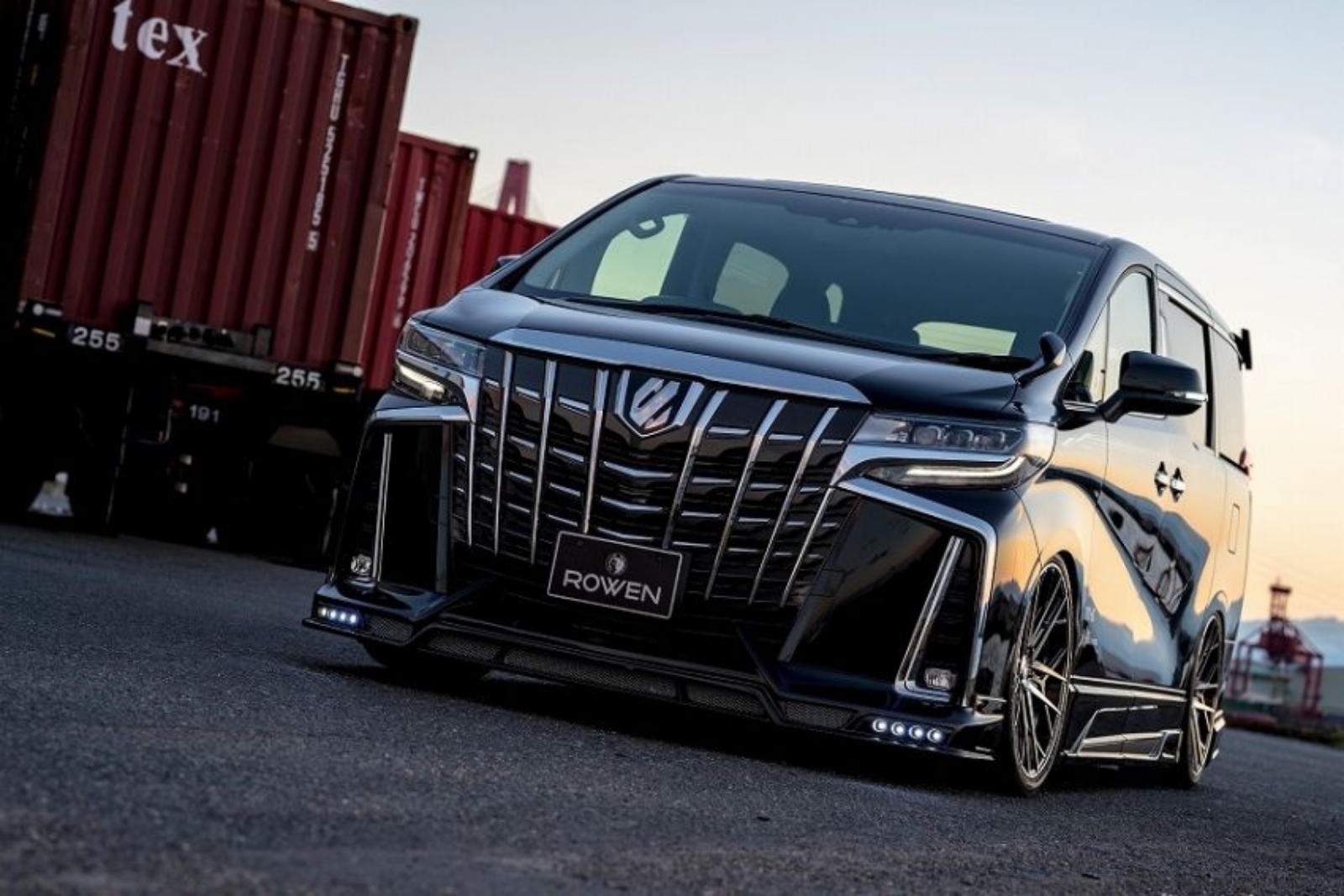 ALPHARD AGH30 18-23 ROWEN