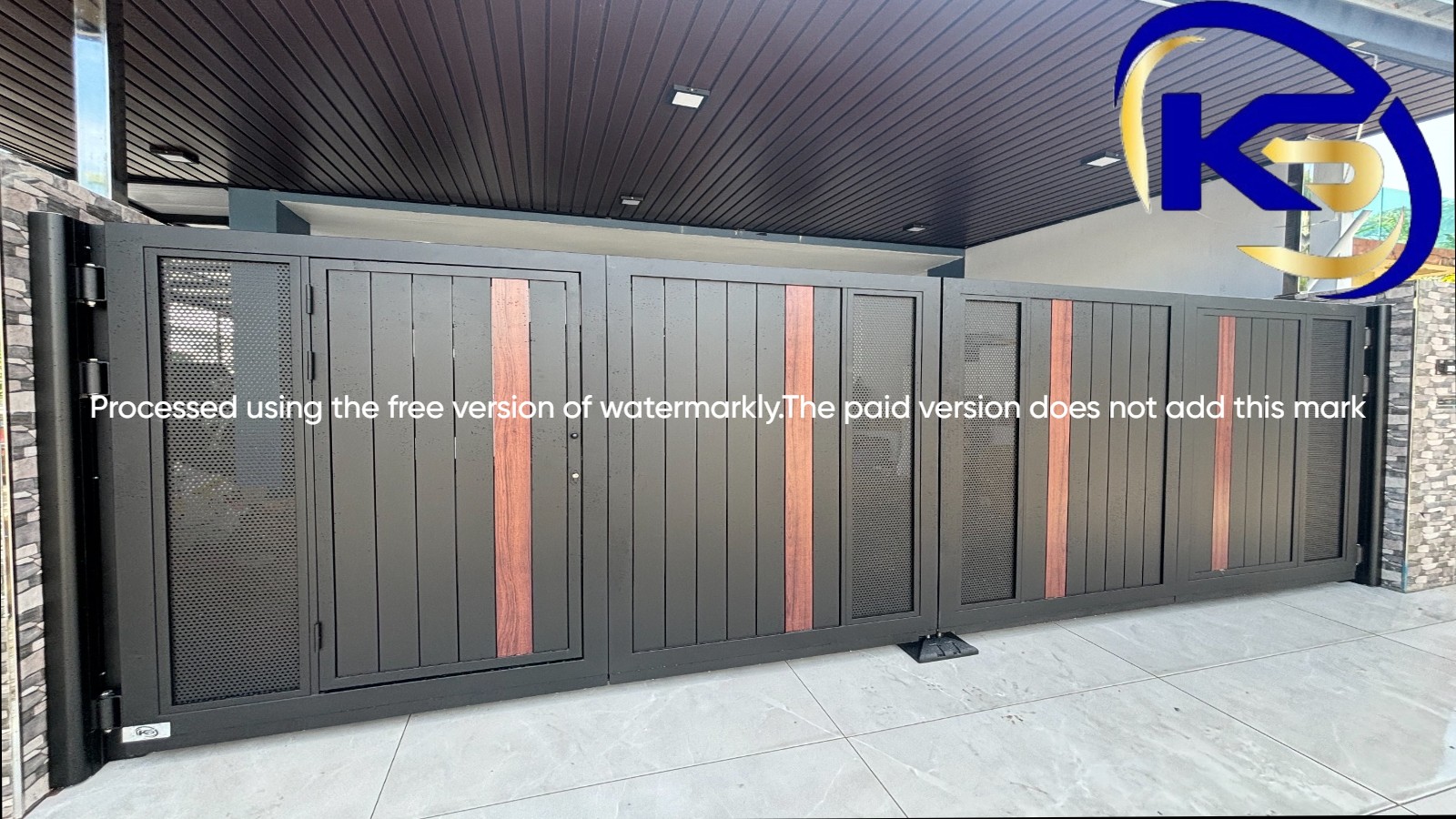 Trackless Folding Gate (PC) Nusa Bestari,Iskandar Puteri,Johor