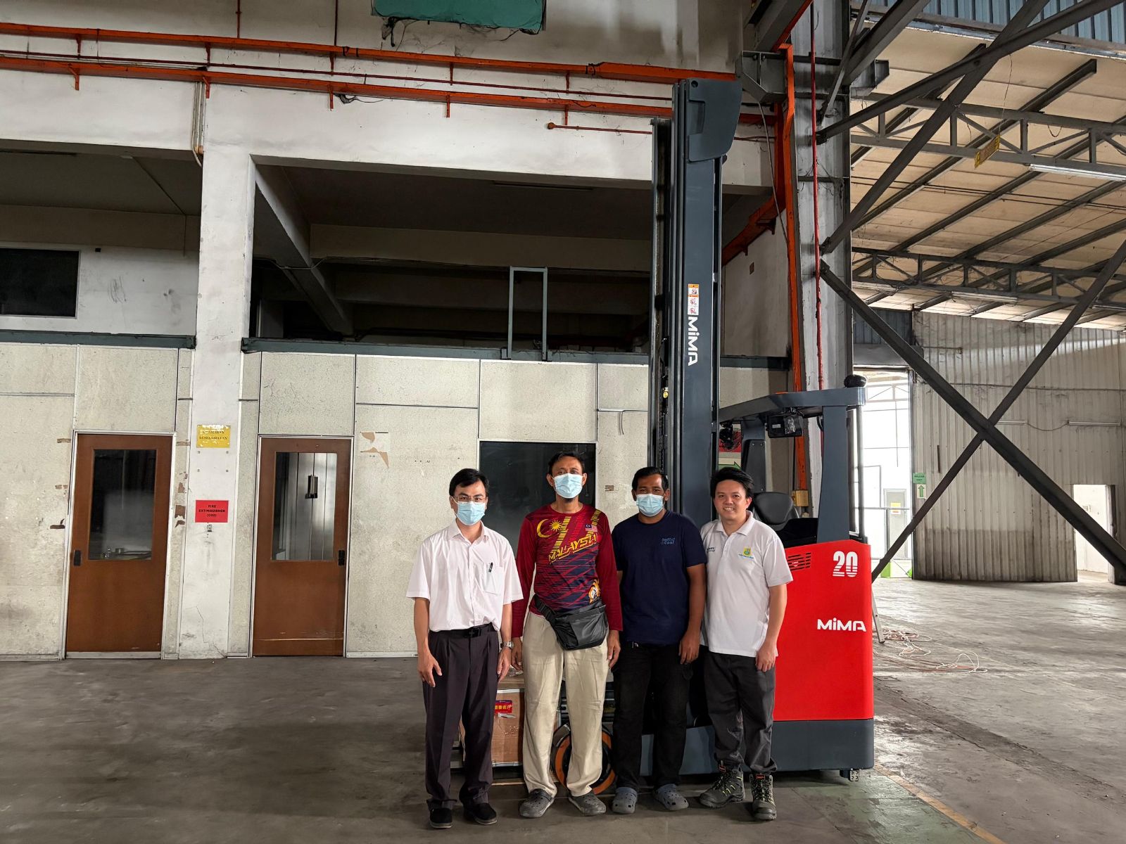 THANK YOU CUSTOMER SUPPORT  ONE UNIT MIMA MF20-95 - REACH TRUCK SEATED TYPE