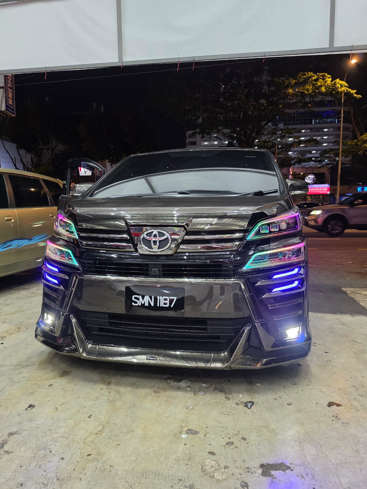 VELLFIRE AGH30 RGB+LASER PROJECTOR