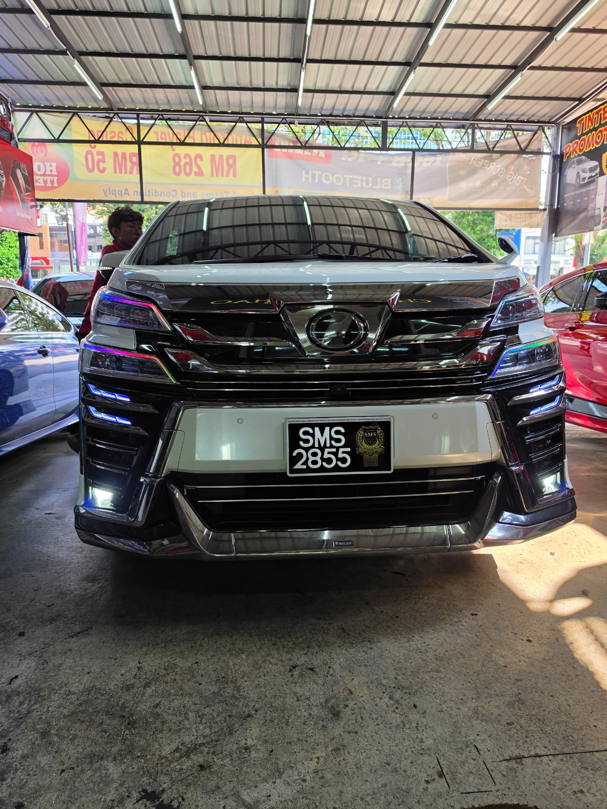VELLFIRE AGH30 CUSTOM RGB