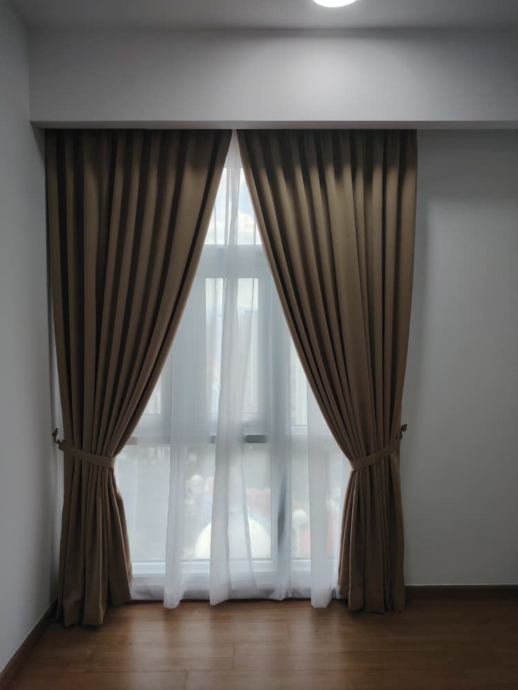 Pemasangan Langsir Blackout dengan Langsir Sheer dan Rooler Blind; Jln Boulevard, Dutamas, 50480 Kuala Lumpur, Federal Territory of Kuala Lumpur