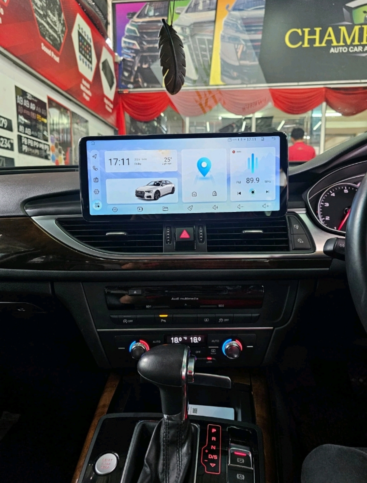 AUDI