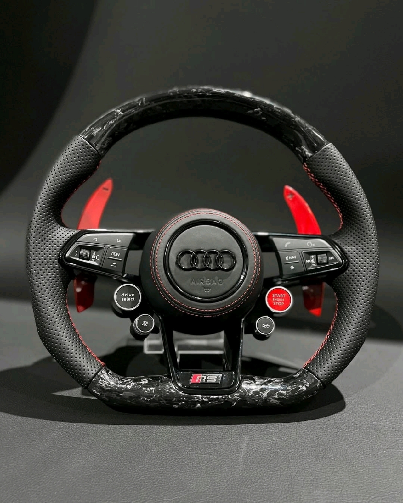 AUDI