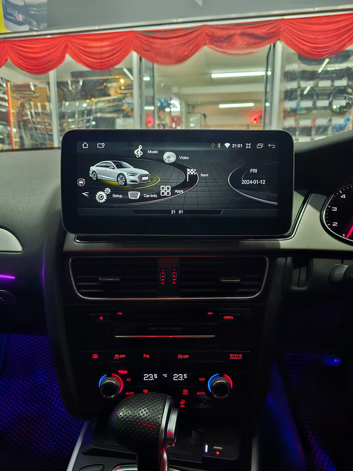 AUDI A4 10.3'' ANDROID MULTIMEDIA PLAYER