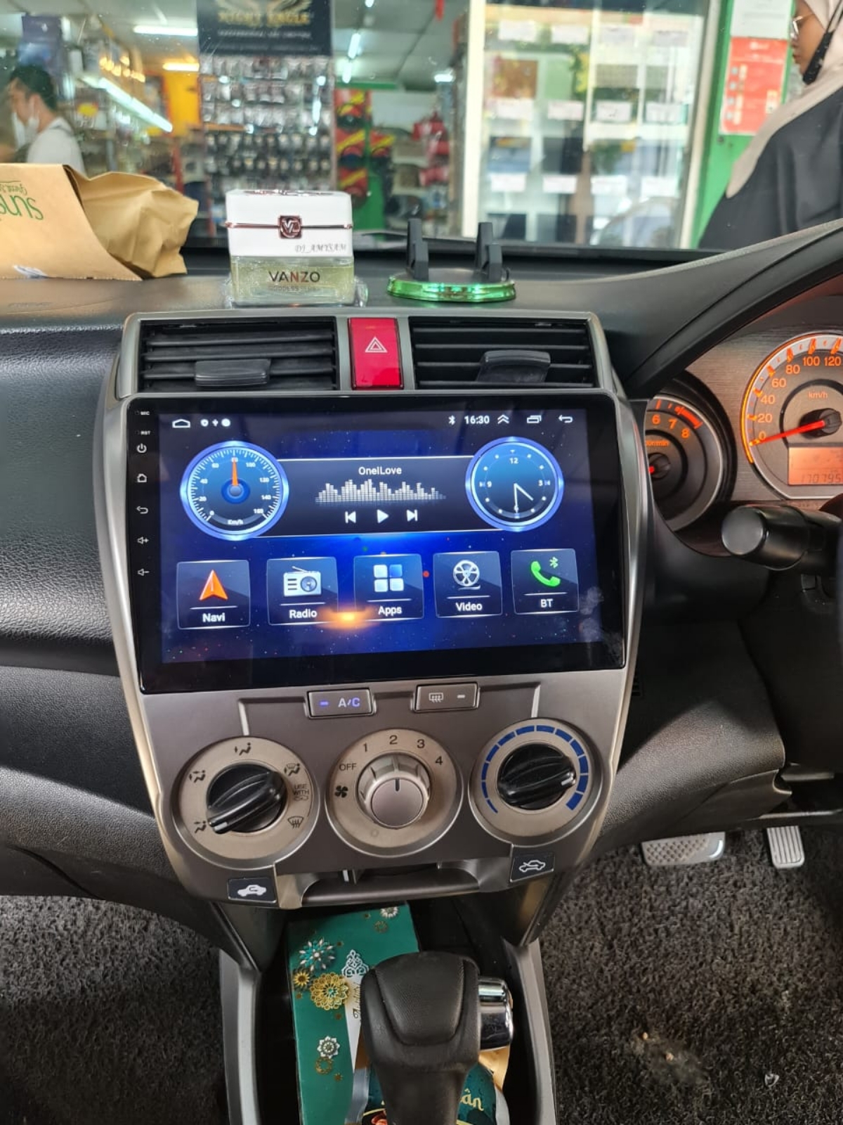 CITY TMO 09-13 10'' ANDROID MULTIMEDIA PLAYER