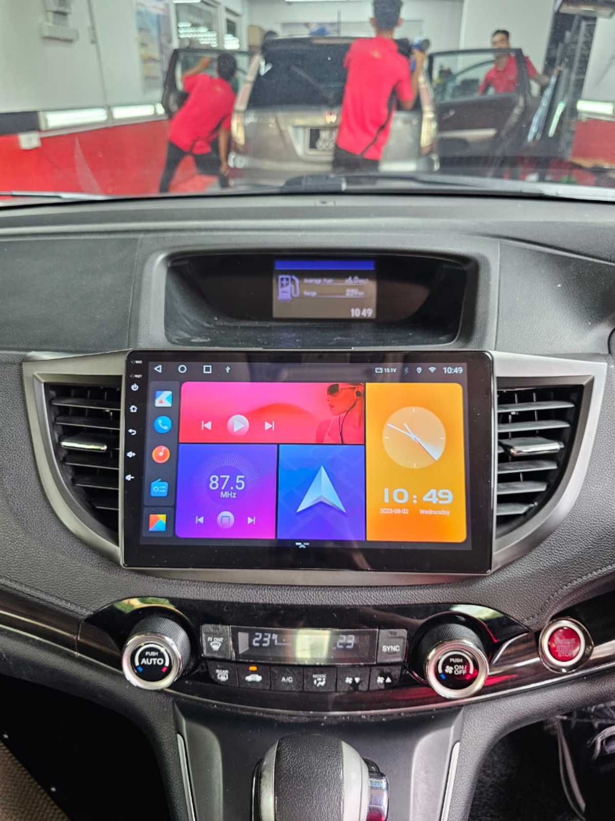 CRV 10'' ANDROID MULTIMEDIA PLAYER