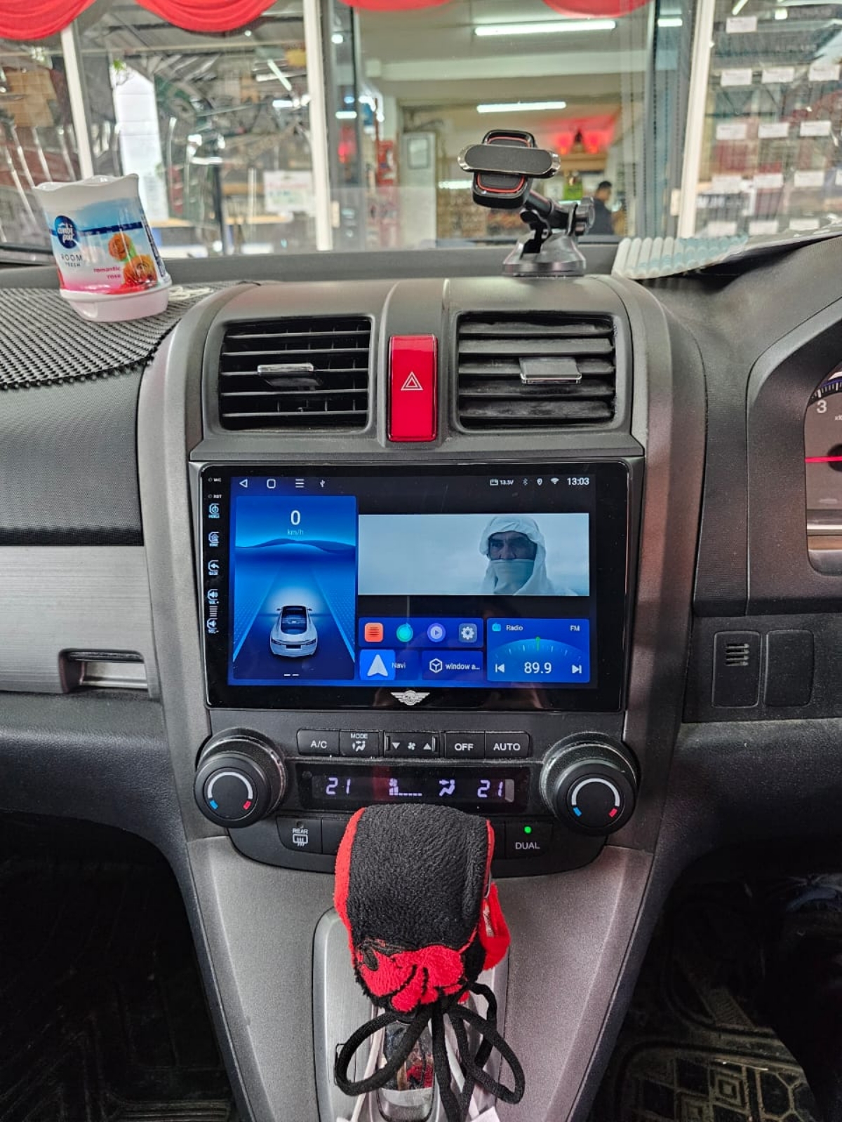CRV 9'' ANDROID MULTIMEDIA PLAYER