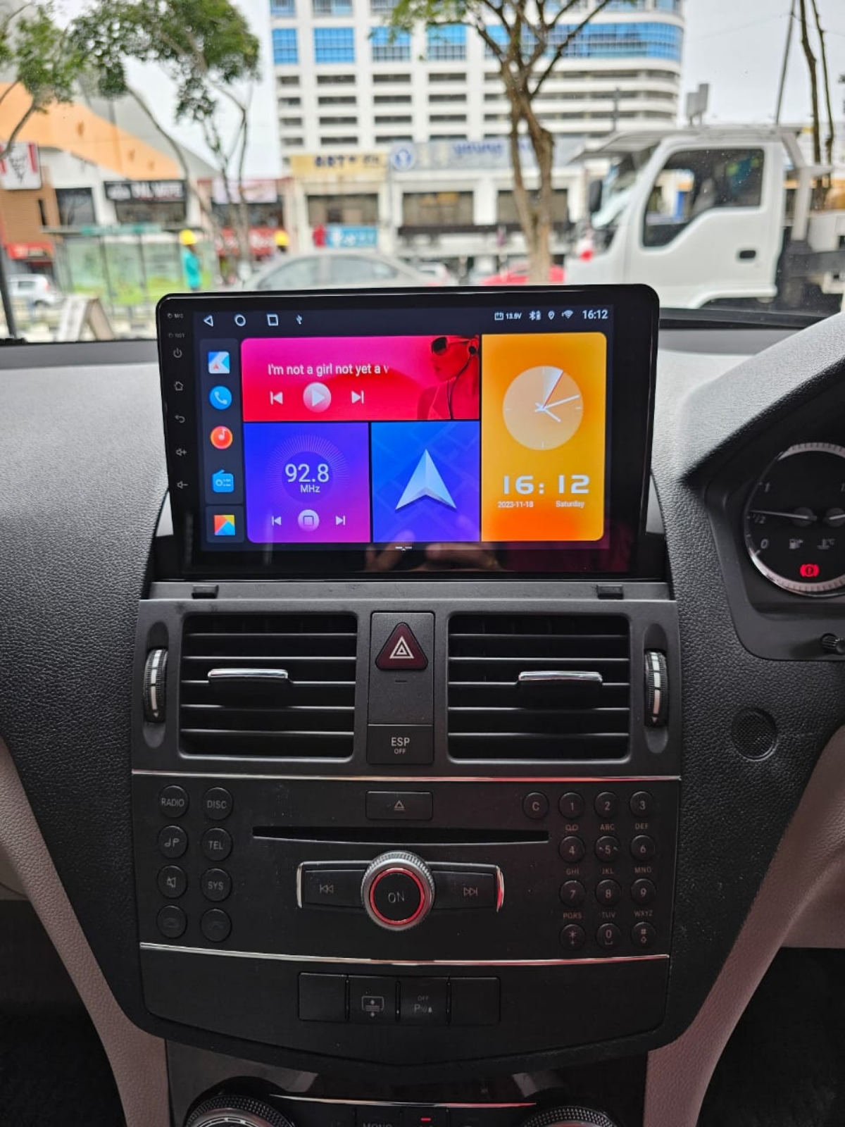 W204 ANDROID MULTIMEDIA PLAYER