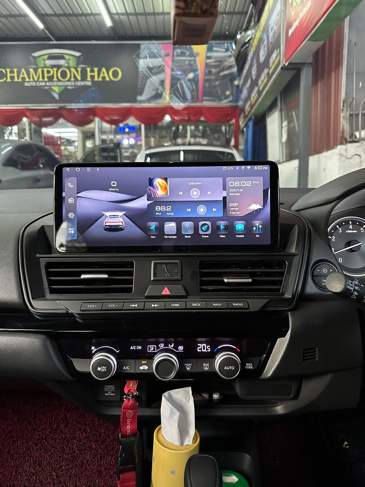 CITY GN2 20-26 12.8'' ANDROID MULTIMEDIA PLAYER